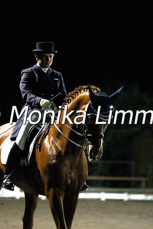 009L4058_Balu_Dressur S Kuer.JPG